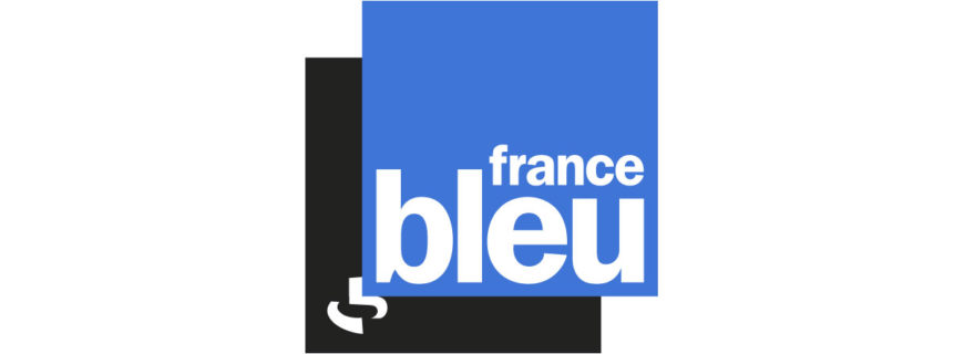 Yann Besson, violin maker in Les Essards, is on France Bleu radio